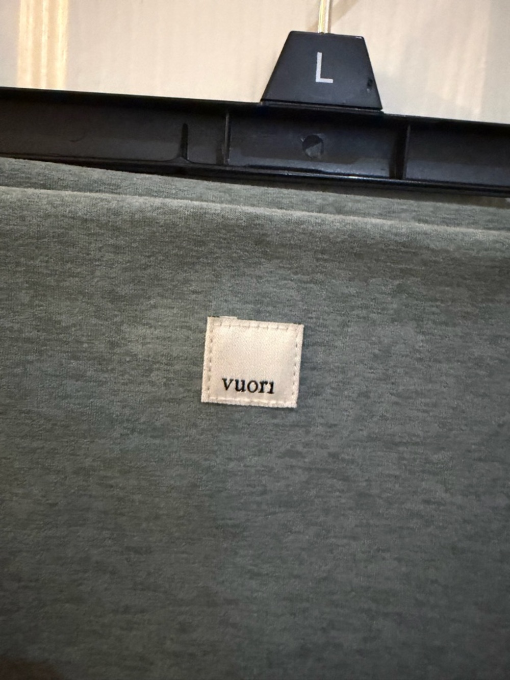 Vuori Clean Elevation High Rise 7/8 Leggings - Heathered Seafoam Green - Picture 5 of 7